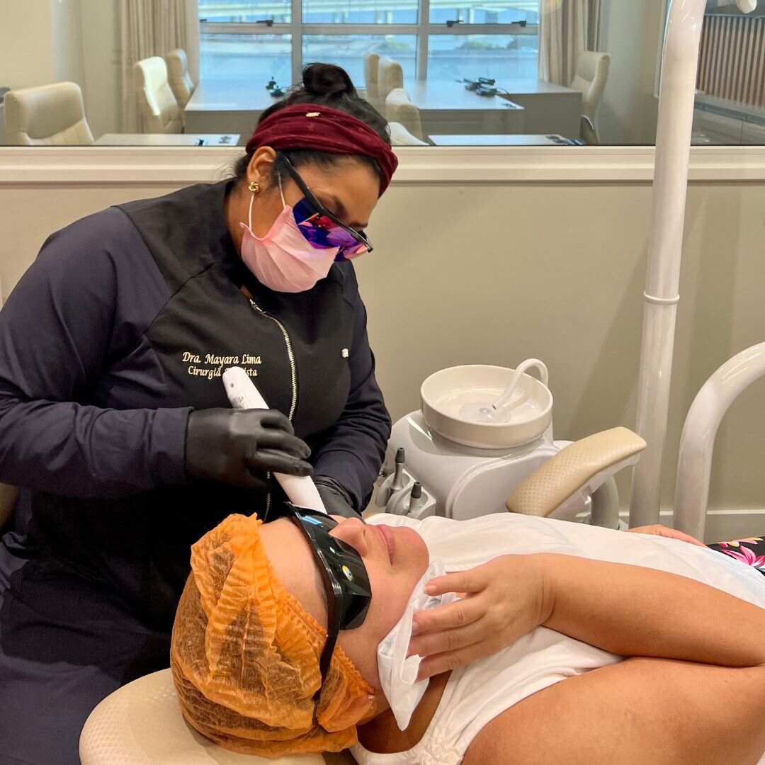 Pós-Operatório de Lipoaspiração de Papada em Florianópolis SC com a Dra. Mayara Lima