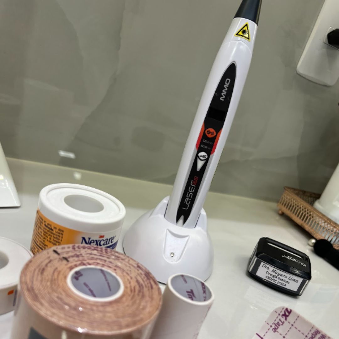 Laser Pós_Operatório de lipo aspiração de papada em Florianópolis Dra. Mayara Lima
